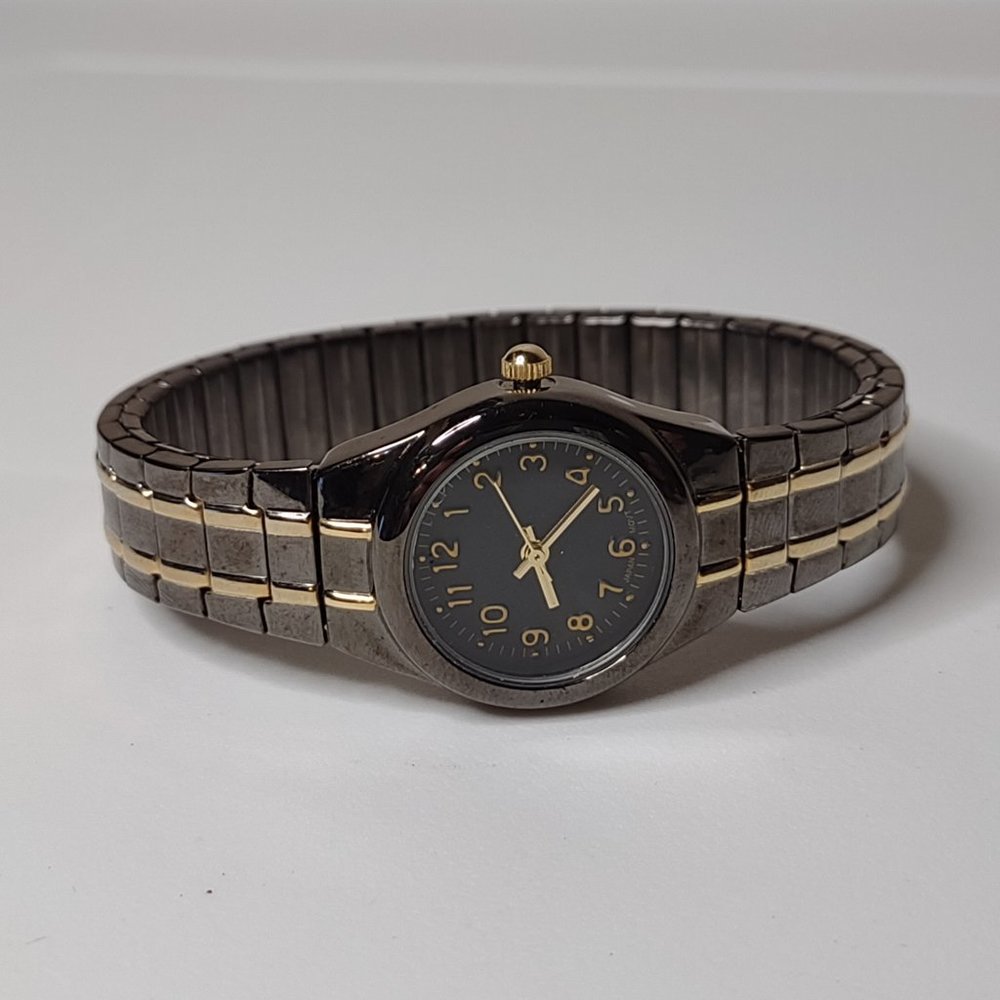 Dark Silver Tone Metal Stretch Watch